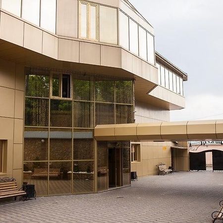 Imperiya Hotel Khmelʼnytsʼkyy Exterior foto